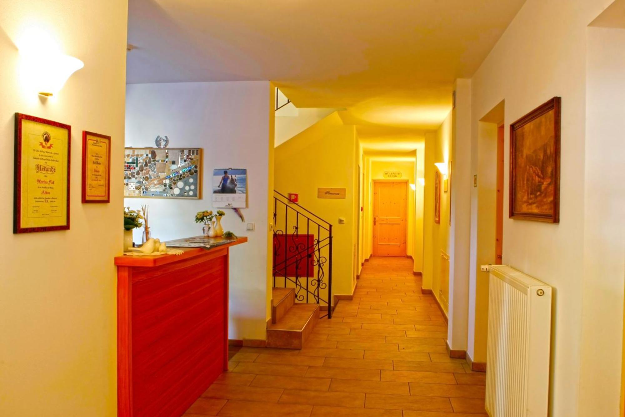 Gasthaus Bad Siess Longostagno Kültér fotó